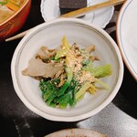 Senshin - 野菜の小鉢　ほうれん草と舞茸のおひたし