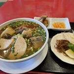 PHO VIET QUAN - 