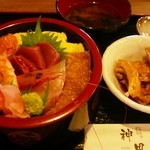 Kanda - 海鮮丼ランチ（800円）