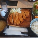 TSUBAKI食堂 - もっちりポークカツレツ定食1,300円税込