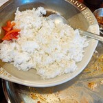 ラジャ - おかわりライス投入
