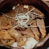 北新地 肉料理 名門 - 