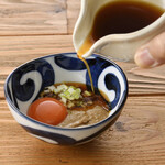 Anchisuteki Tororo Mugimeshi Butamaru - 豚丸元味（たまごまポン酢）