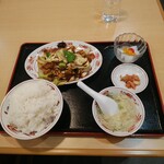 聚香楼 - 回鍋肉と唐揚げセットご飯大盛り