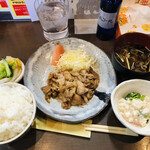 家庭料理居酒屋 よってって - ♪2023.NO5トンテキ風定食¥500