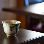 Shikizen - 料理の最初にご提供する煎茶2