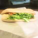 BANH MI STAR SHIBUYA by Nha Viet Nam - 豚焼肉バインミー900円