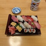 幸寿司 - ランチ握り1.5人前（1000円）