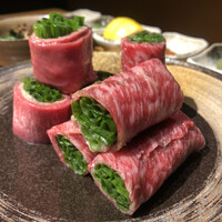 ホルモン焼肉 富や 栄店 - 