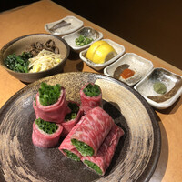 ホルモン焼肉 富や 栄店 - 
