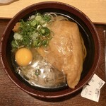 粋麺 あみ乃や - 「三角きつねそば」(500円)+「玉子」(100円)