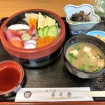 Sushi Katsu - ランチ：ちらし寿司