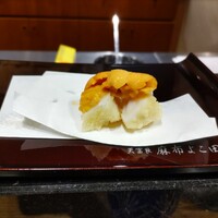 天冨良 麻布よこ田 恵比寿ガーデンプレイス店 - 帆立の生うに乗せ ♪