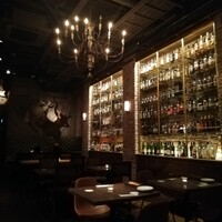 TOKYO Whisky Library - 