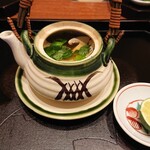 お料理なかき - 松茸の土瓶蒸し