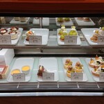 お料理なかき - 店内のショーケース