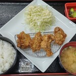 からあげ、定食、丼 がブリチキン。 - 