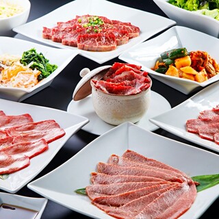 お昼から焼肉をお楽しみいただけます