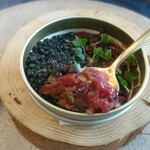 ブラッスリー ラルドワーズ - 馬肉のタルタルとキャビア