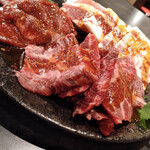 Yakiniku Horumon Sakaba Nikunoyama - 