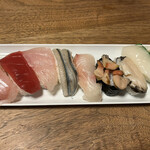 魚のサントー - 本日のおすすめにぎり寿司
