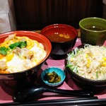 一丁目 いっちょう - 極上名古屋コーチンハーフ親子丼膳980円