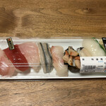 魚のサントー - 本日のおすすめにぎり寿司