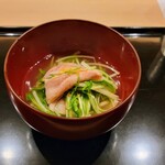 鮨 おおが - 鯨のさえずりと水菜のはりはり