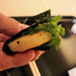 Sushi Ooga - たいら貝の磯辺焼き、梅肉山葵