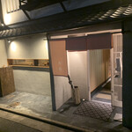 Higashiyama Yoshihisa - 