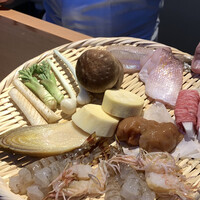 八事松楓閣 - 