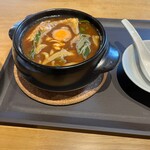 Takunomi Izakaya Gussanchi - 味噌煮込みうどん。ぐつぐつ熱々。