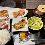 快食ダイニング匠彩 - 