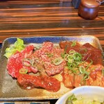 Sousaku Yakiniku Koube Gyuu No Takumi - 