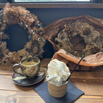 やさとブルーベリーファーム - ジェラートとコーヒー