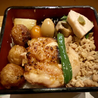 鳳 - 焼き鳥ギッシリ