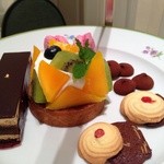マイセン カフェ - 2013年7月お友達は、チョコ系のケーキ♪