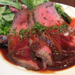 ヴィアート - ≪'13/06/27撮影≫木戸シェフ自慢 本日のスペシャリテ 1000円 のローストビーフ