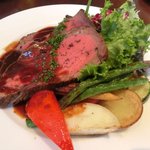 ヴィアート - ≪'13/06/27撮影≫木戸シェフ自慢 本日のスペシャリテ 1000円 のローストビーフ