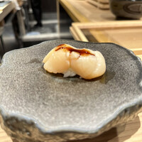 鮨やすぞう。 - 煮帆立