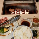 谷町 肉八 - 