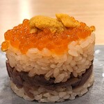 寿司 牡蠣 新宿スシエビス 新宿西口小滝橋通り - 