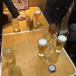 築地銀だこハイボール酒場 - 即席テーブル設置