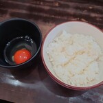 弘雅流製麺支店 麺 favori - 卵ごはん