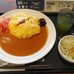 マイカリー食堂 - モーニングオムレツカレー（トマトクリーム）