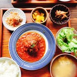 Asari Shokudou - ステーキハンバーグ定食