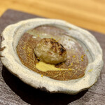 丸新 - ②大根を練りあげた練り豆腐、東松原産柿のソース
      〜嬉しくなるような田舎料理ですね♫