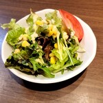 Kusikatuitirin - サービスサラダ(ありがとうございます)
