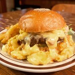 BurgerShop HOTBOX - Macaroni & Cheese Burger with French Fries.