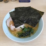 家系ラーメン 近藤家 - ラーメン。カタメ　　¥800